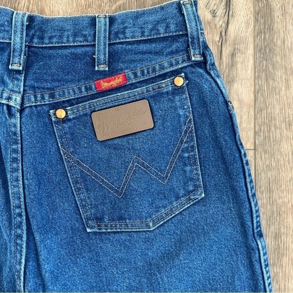 Wrangler Vintage Dark Wash Denim 12MWZG Straight Western Jeans - Picture 6 of 16